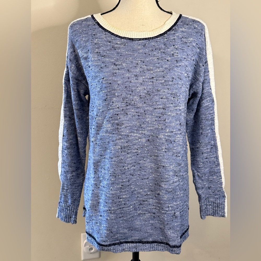 T by Talbots Heather Light Blue & Cream Knit Sweater racer stripes arm nSZ Med